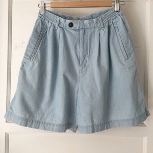Vintage Liz Claiborne Light Denim Pleated Shorts